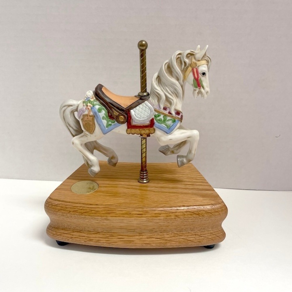 Tobin Fraley American Carousel Third Edition Musical Horse‎ As Time Goes By